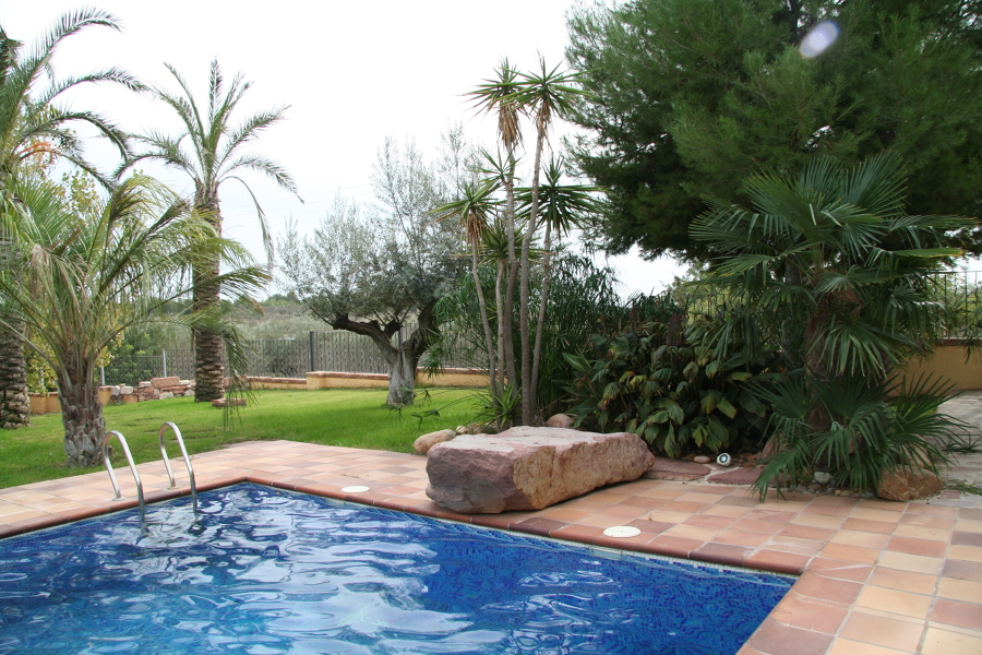 Trampolin piedra natural