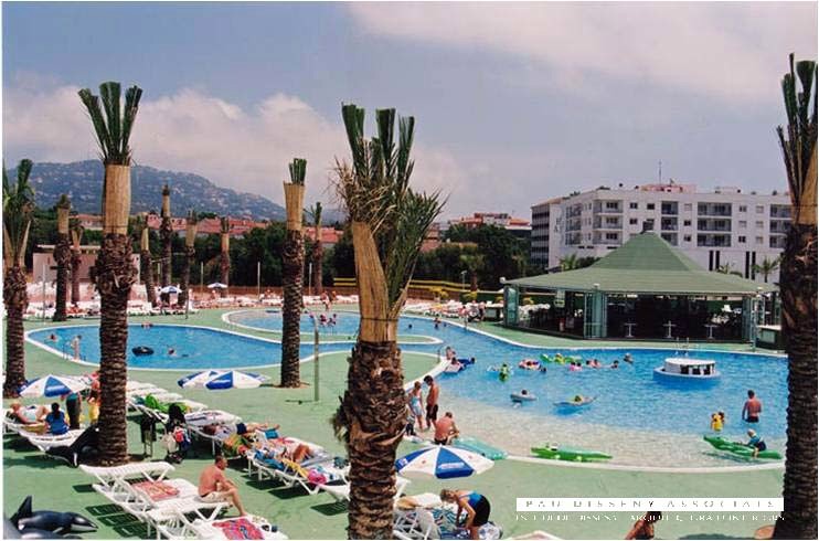 Tripla Piscina i Quiosc Bar-Restaurant