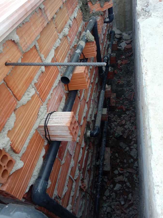 Tuberías del sistema de doble filtración.