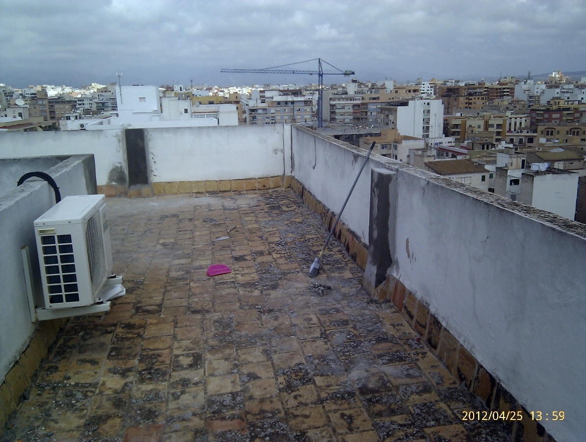 UNA VEZ REPARADOS LOS MUROS