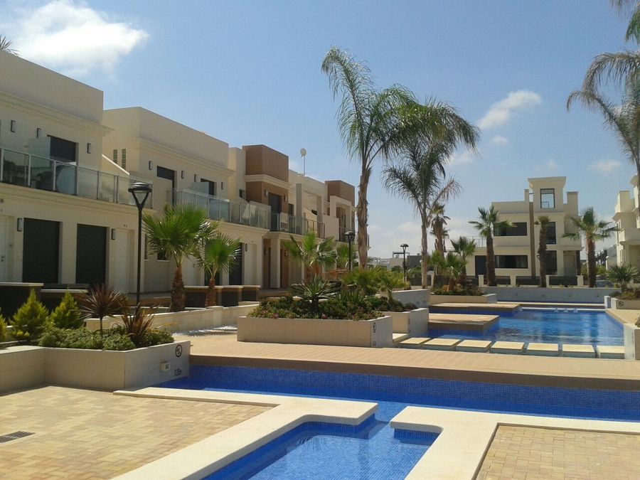 URBANIZACION ZENIA BOULEBAR 