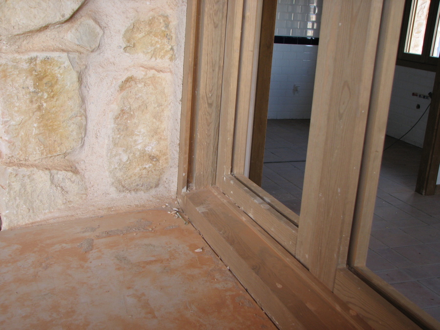 ventana madera laminada