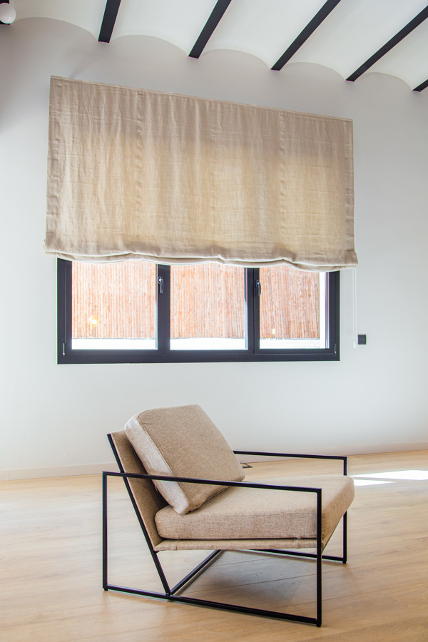 Ventana oscilobatiente tres hojas