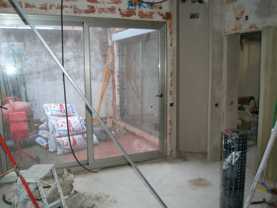 ventanal del dormitorio a la terraza 