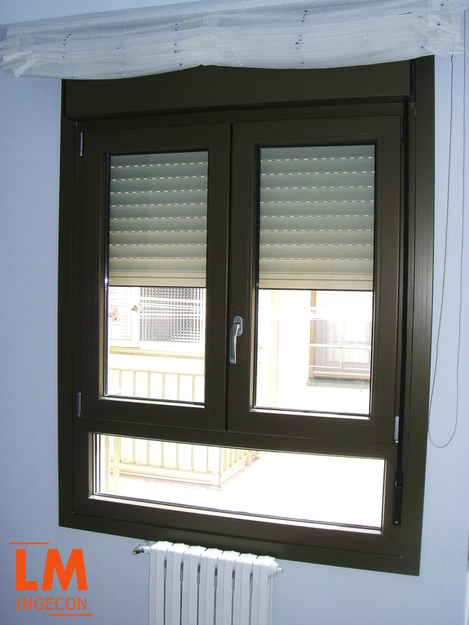 Ventanas de PVC Kömmerling color bronce
