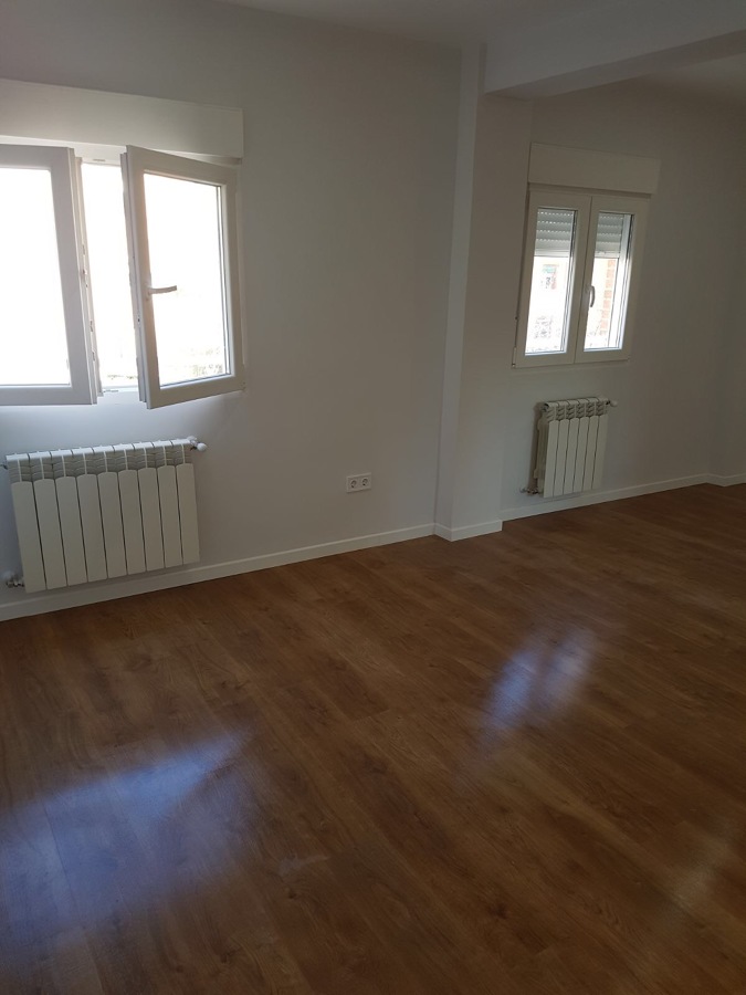 ventanas ,suelos y radiadores