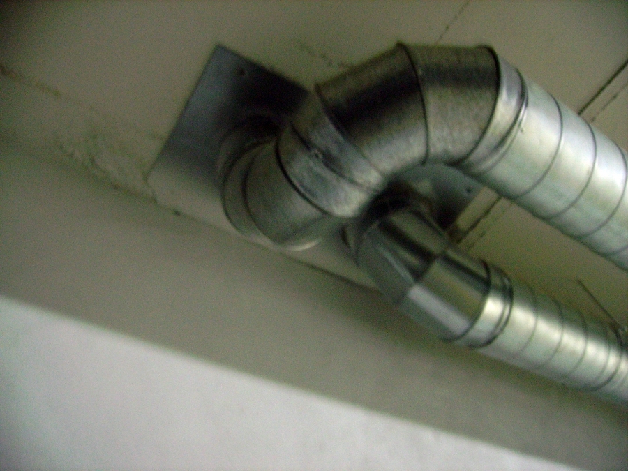 VENTILACIÓN SOBRE-PRESION ESCALERA