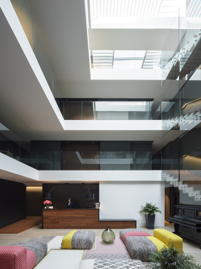 VESTÍBULO-RECEPCIÓN