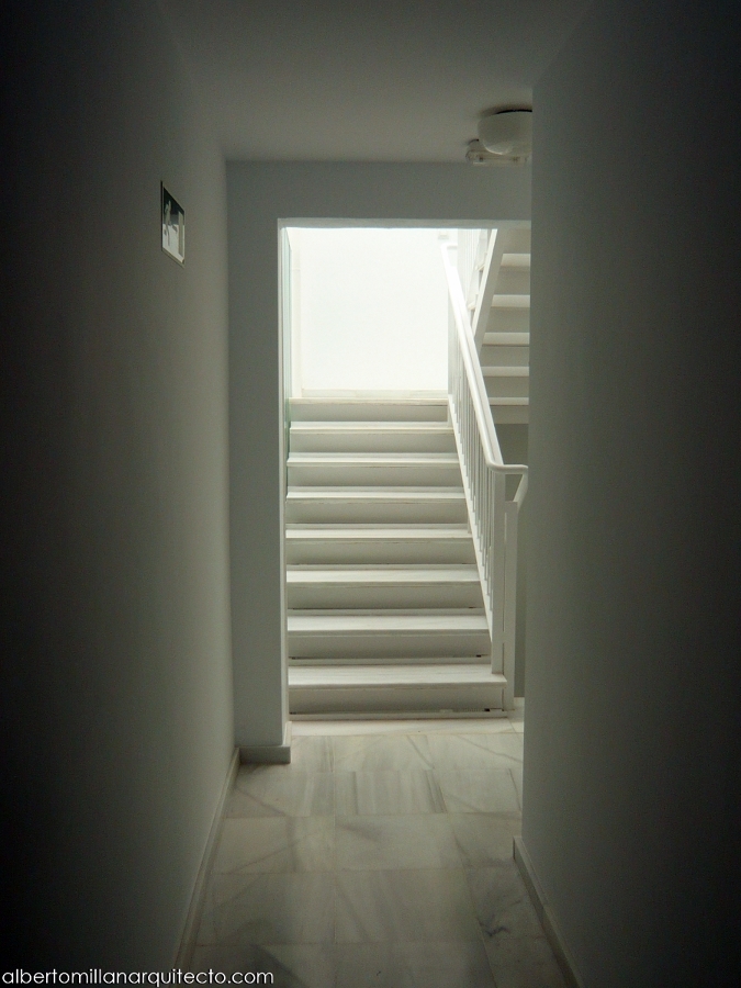 Vestibulos y escalera. 