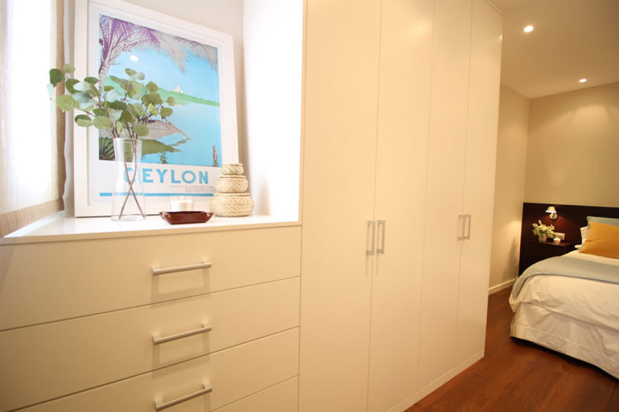 Vestidor de acceso al dormitorio