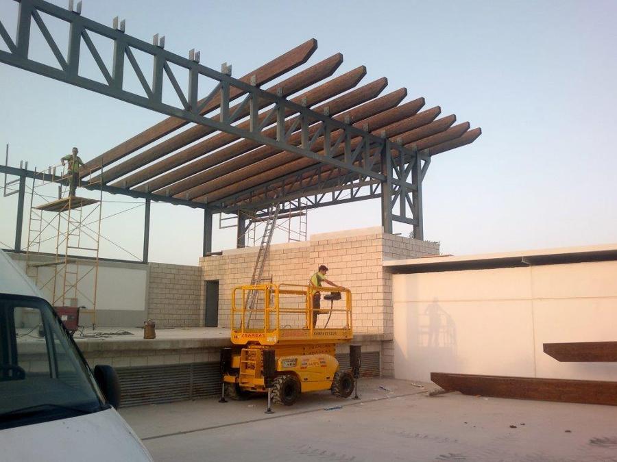 vigas sobre jacena celosia.