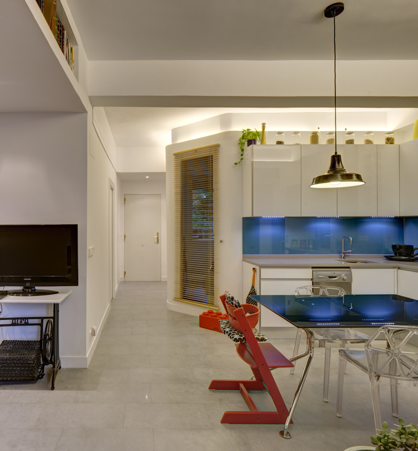 Vista 02_desde el salón hacia la entrada y el volumen de la habitación 1