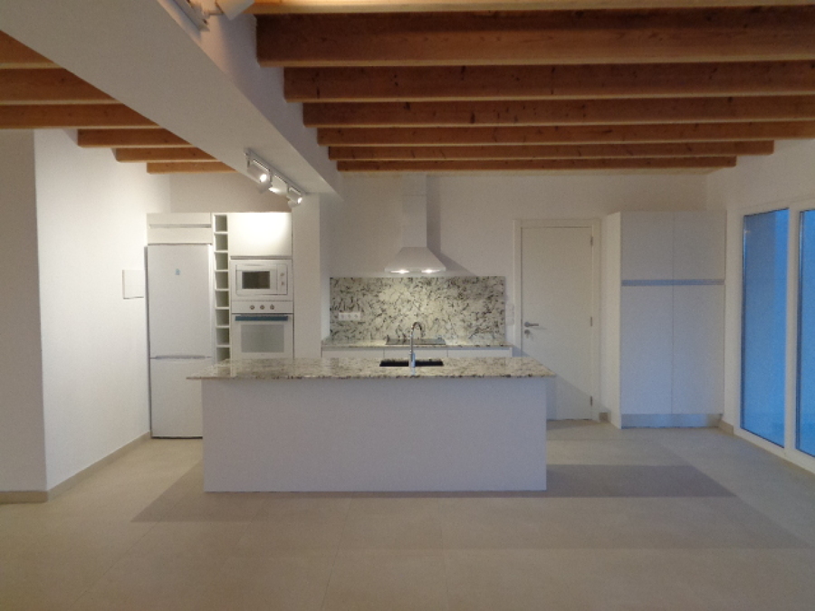 VISTA COMPLETA COCINA INVITADOS