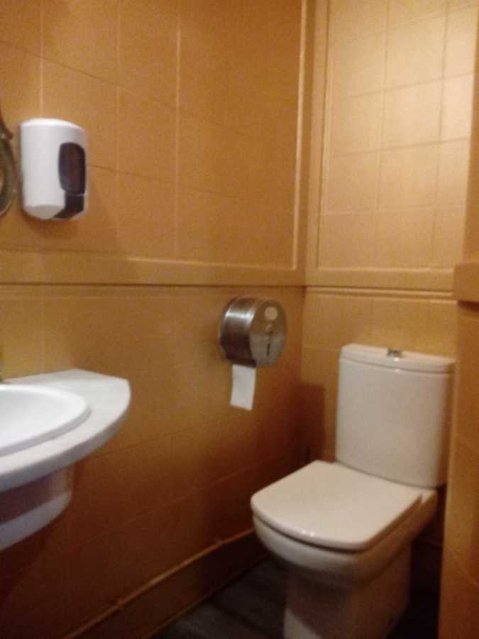 Vista con sanitarios colocados