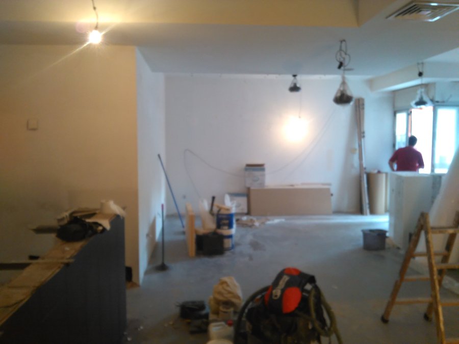 Vista de entrada del local