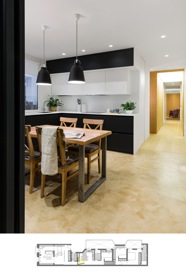 Vista de la cocina hacia la zona de encimera.