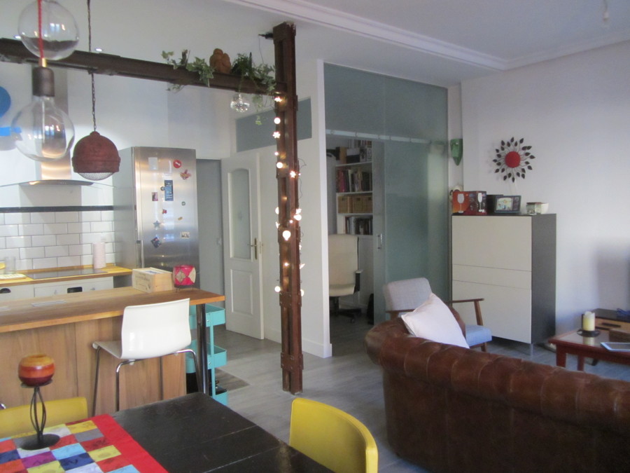 Vista de la entrada al despacho