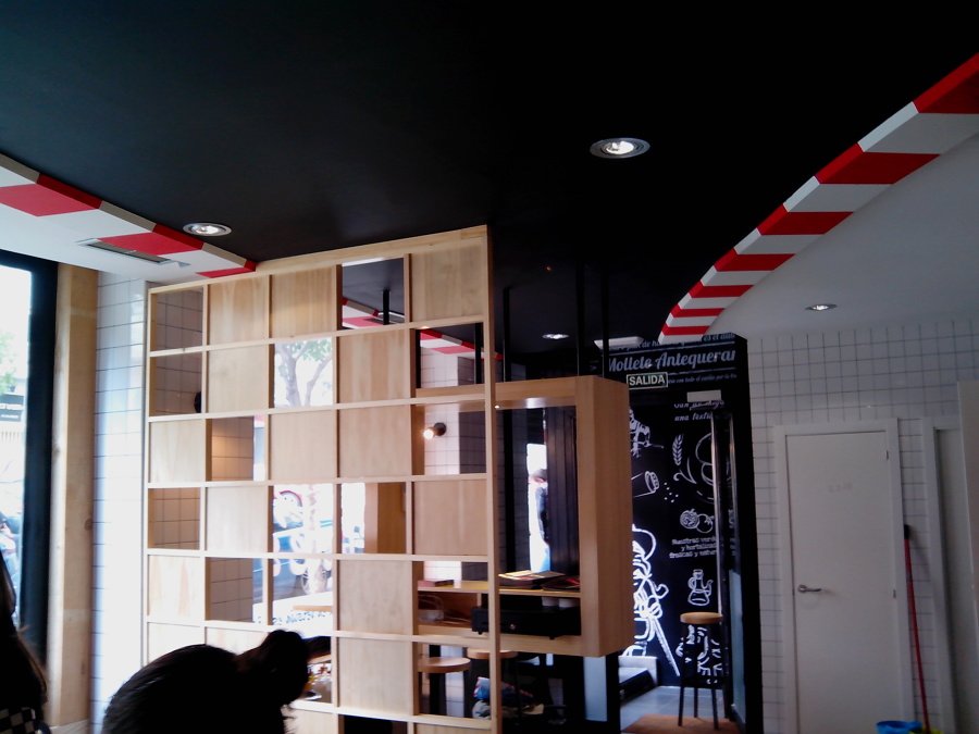 Vista del acceso reformado