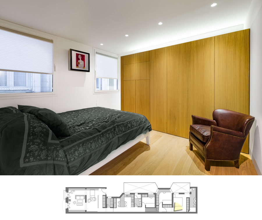 Vista del dormitorio principal, hacia los armarios.