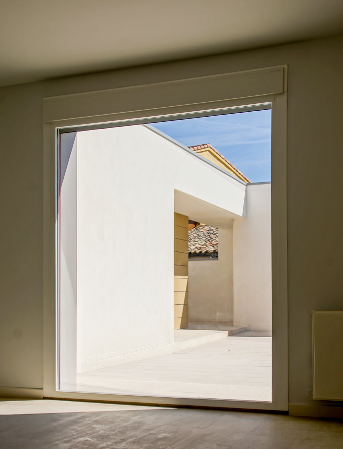 Vista del patio desde el interior