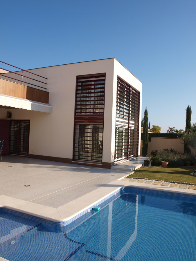 Vista del salon desde la piscina