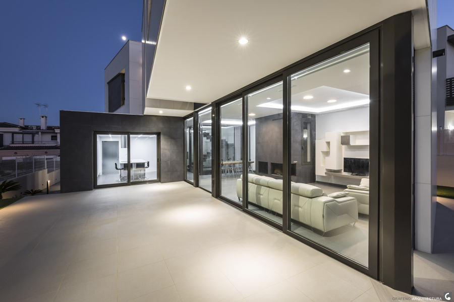 Vista desde el exterior hacia interior