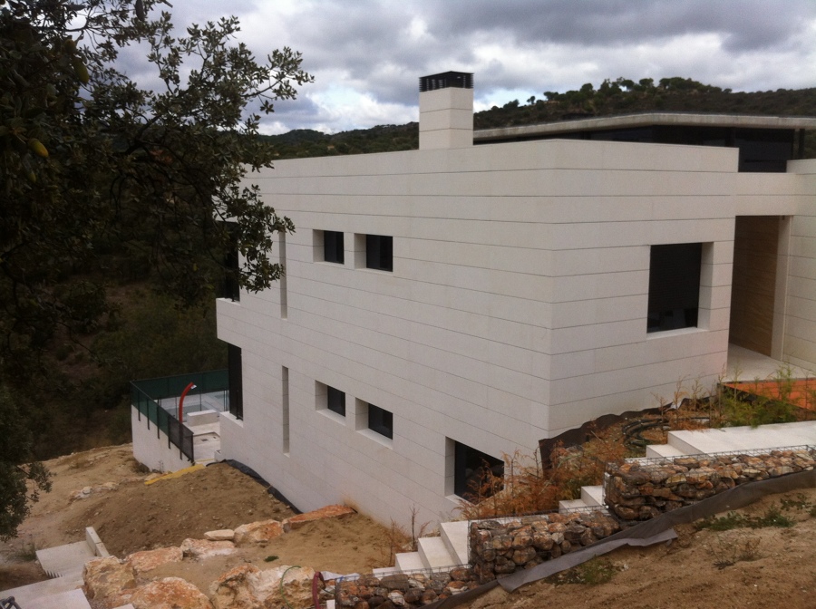 Vista desde la vía pública