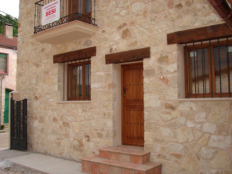 vista fachada casa barbolla