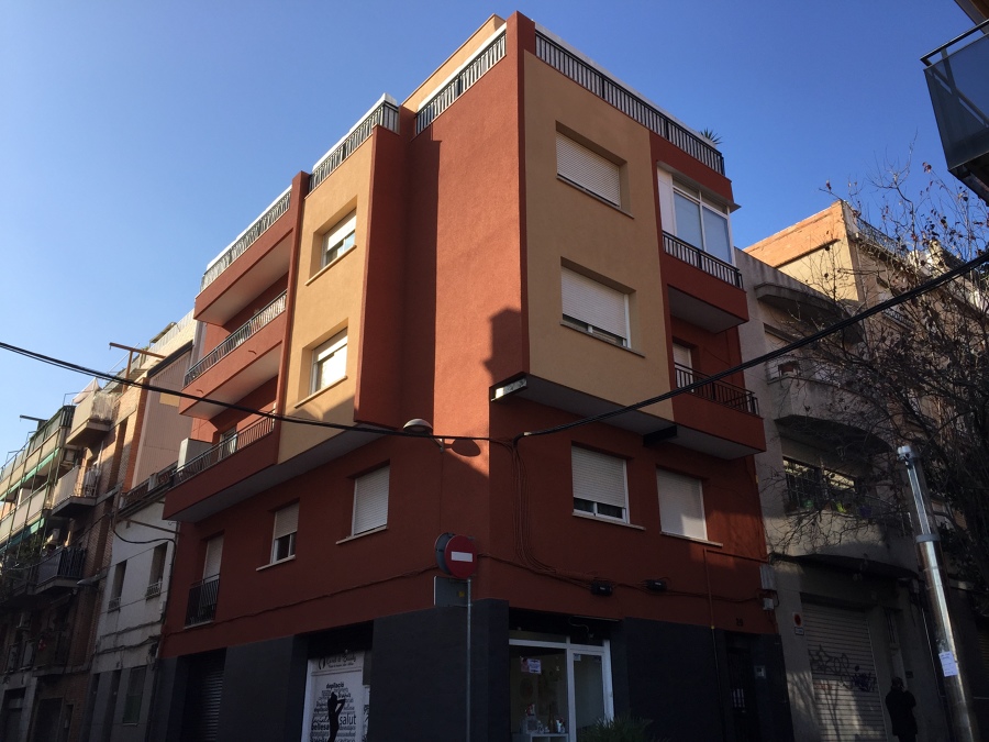 Vista fachadas final obra