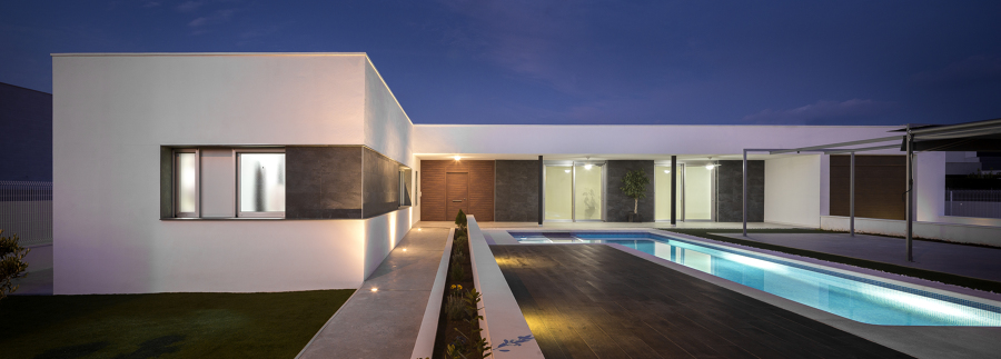 Vista general noctuna