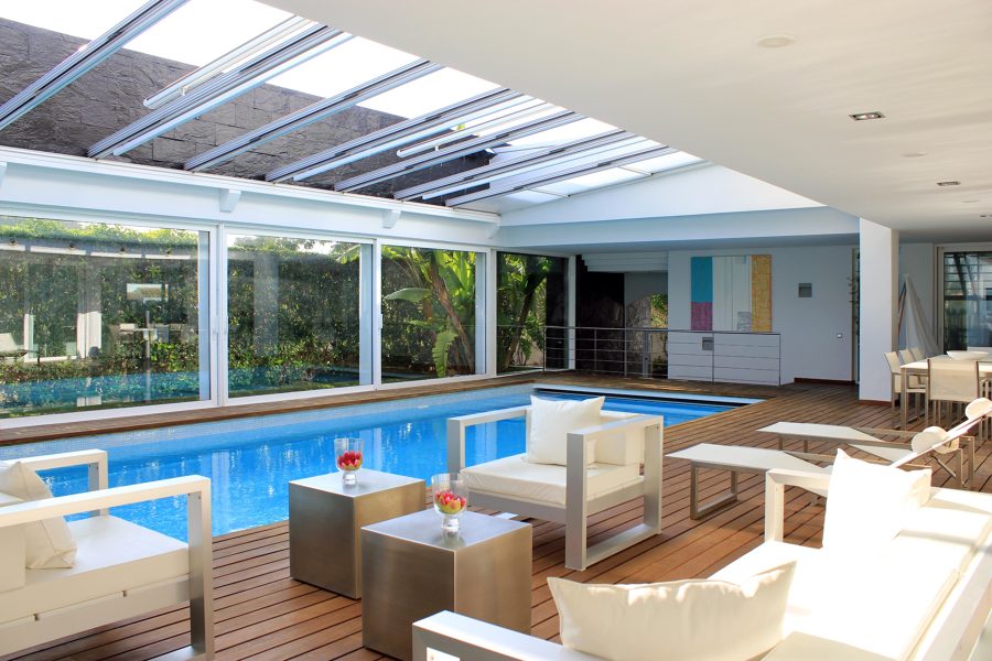 vista interior: piscina