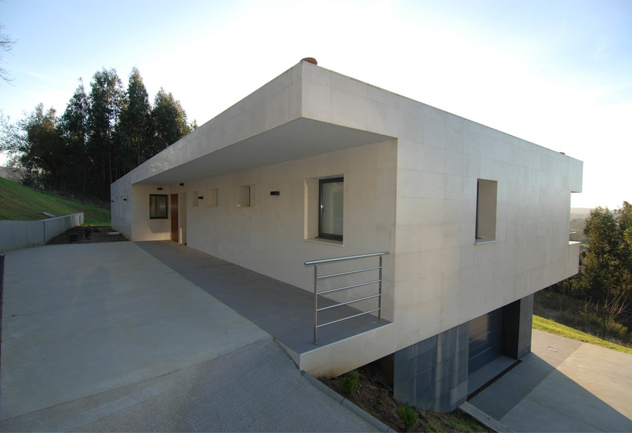 VISTA TRASERA VIVIENDA