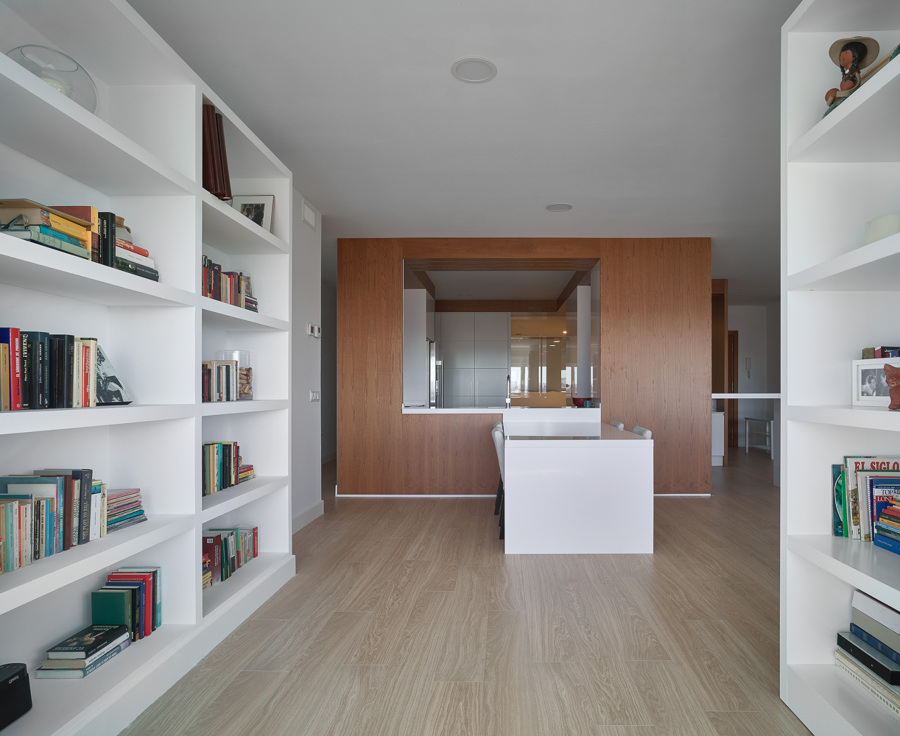 Vistas a través de la cocina