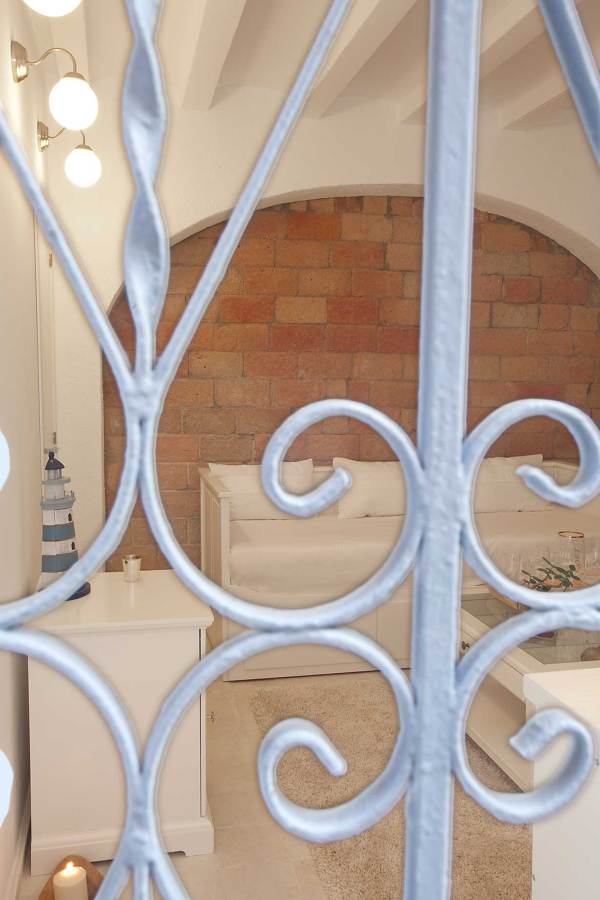 VIVIENDA DE 28 m2 BARCELONA REF 12 BLUEROOM 