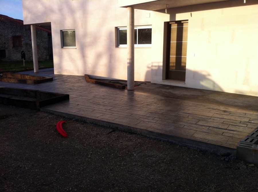 VIVIENDA EN ESCOBEDO