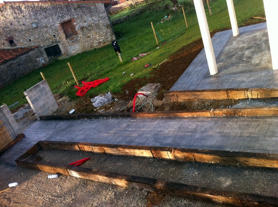 VIVIENDA EN ESCOBEDO