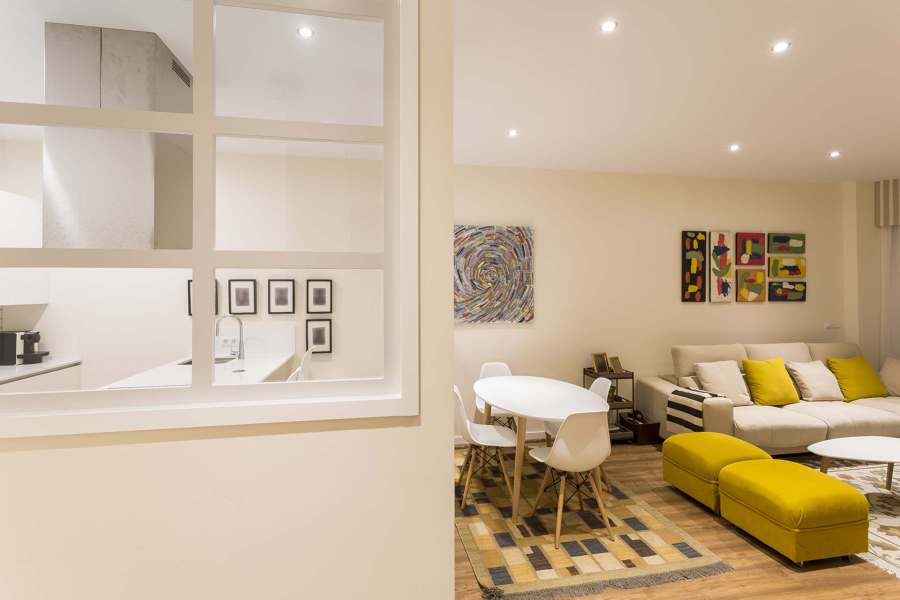 salón con cristalera