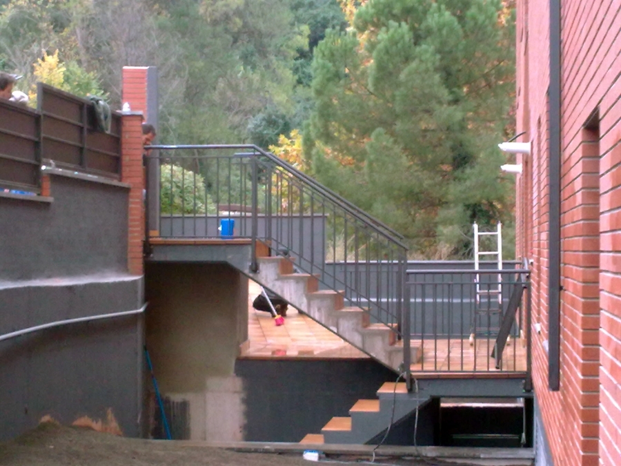 Vivienda plurifamiliar en Castellví de Rosanes 4