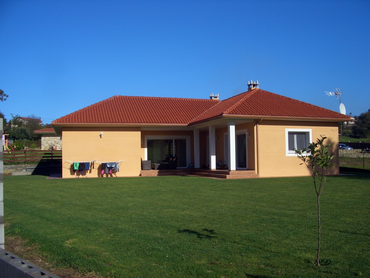 VIVIENDA UNFIMAILIAR TRADICIONAL (PB 160)