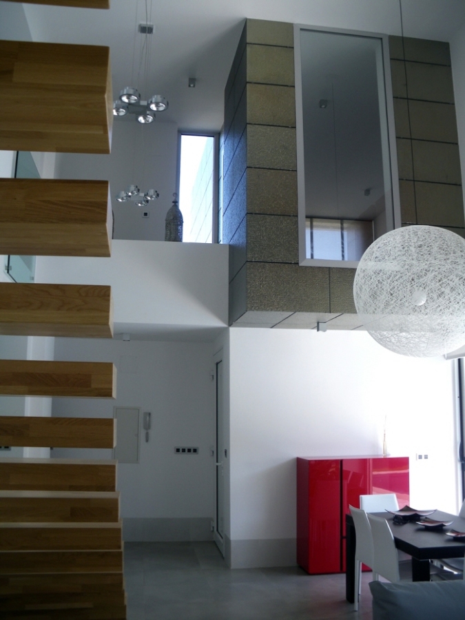 vivienda unifamiliar 700€/m2 construido