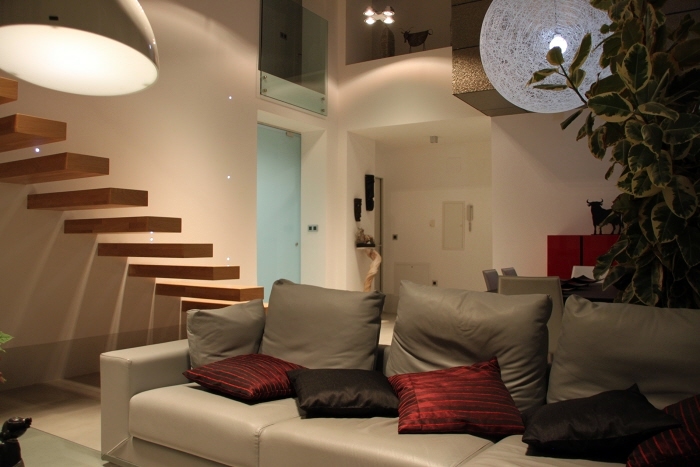 vivienda unifamiliar 700€/m2 construido