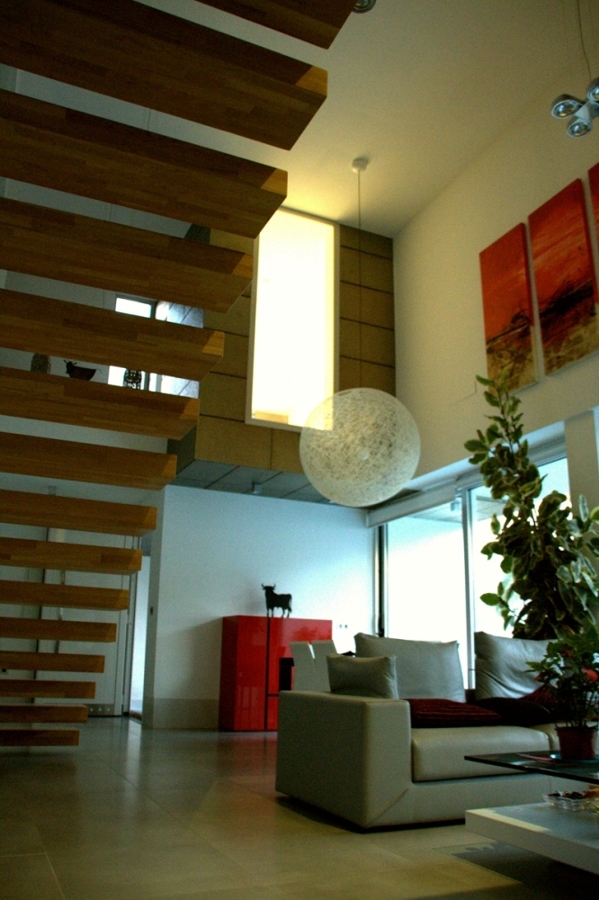 vivienda unifamiliar 700€/m2 construido