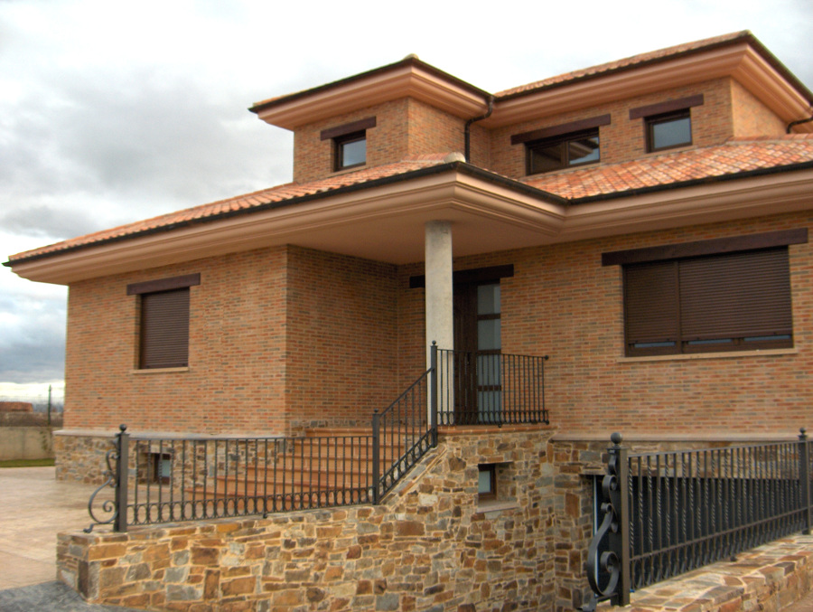 Vivienda unifamiliar.    adyg.es