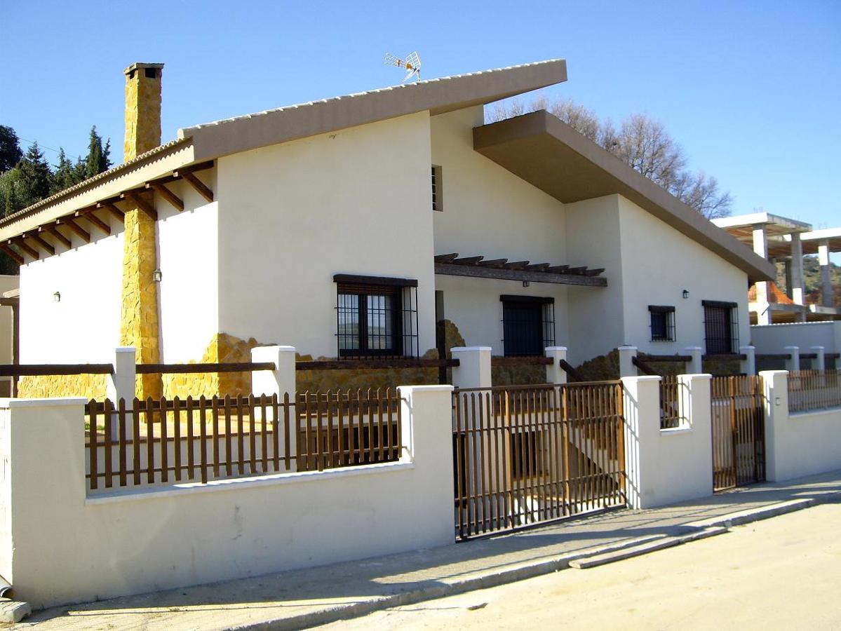 Vivienda unifamiliar aislada en Casabermeja (Málaga)