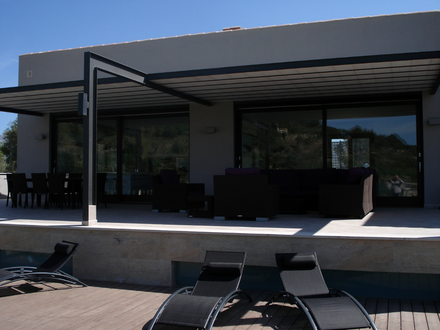 VIVIENDA UNIFAMILIAR AISLADA SELVA