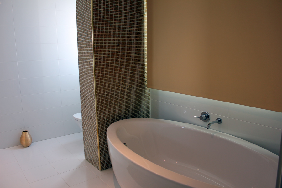 VIVIENDA UNIFAMILIAR CON PISCINA