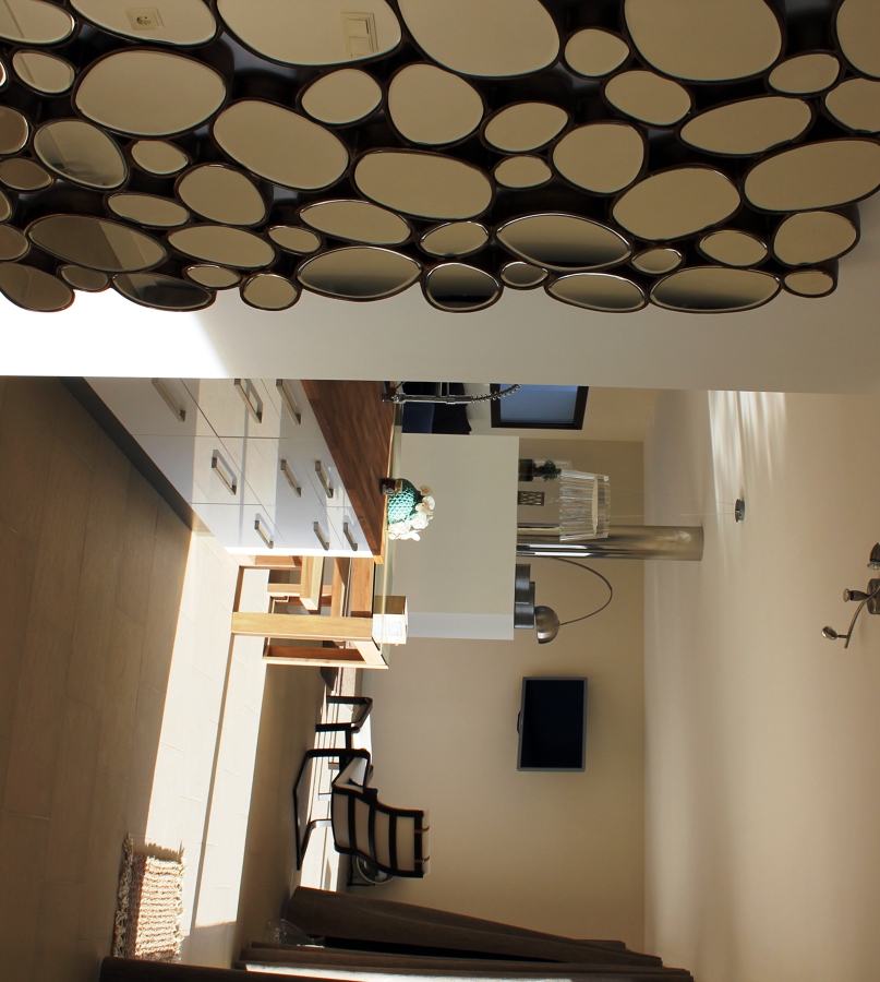 VIVIENDA UNIFAMILIAR CON PISCINA