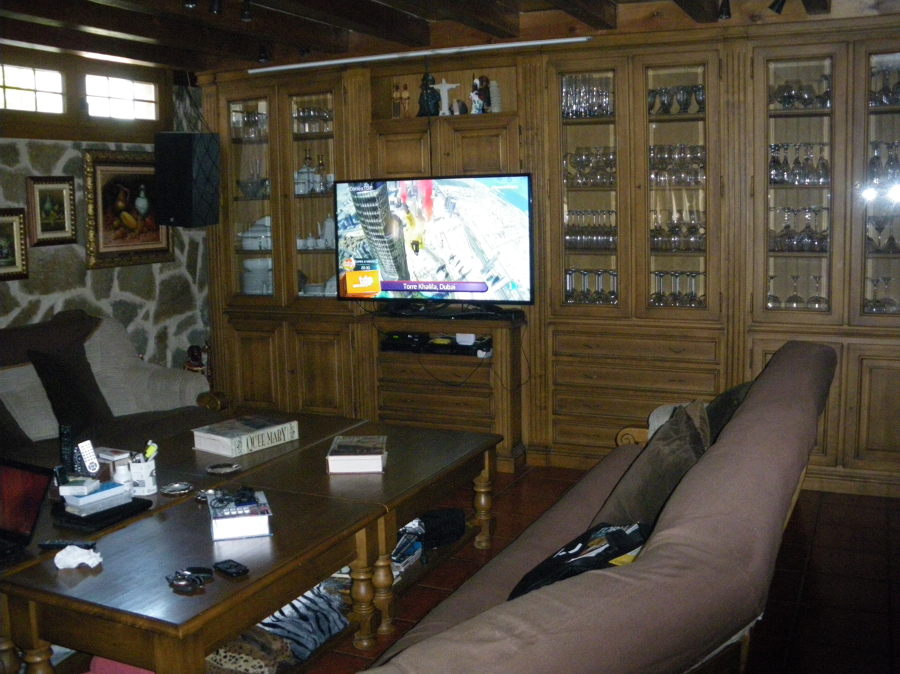 Vivienda unifamiliar de 6 dormitorios en Villalbilla (Madrid)