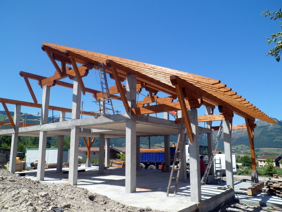 VIVIENDA UNIFAMILIAR EN ARTOMAÑA, ALAVA