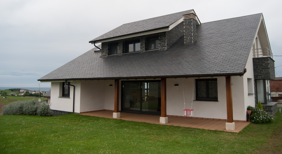 VIVIENDA UNIFAMILIAR PARTE TRASERA